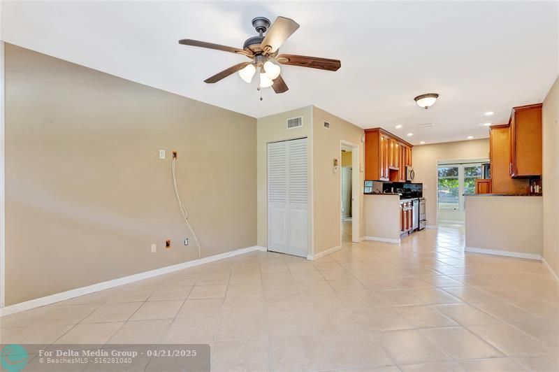 7290 NW 1st Street, Unit 205, Margate, FL 33063 Photo