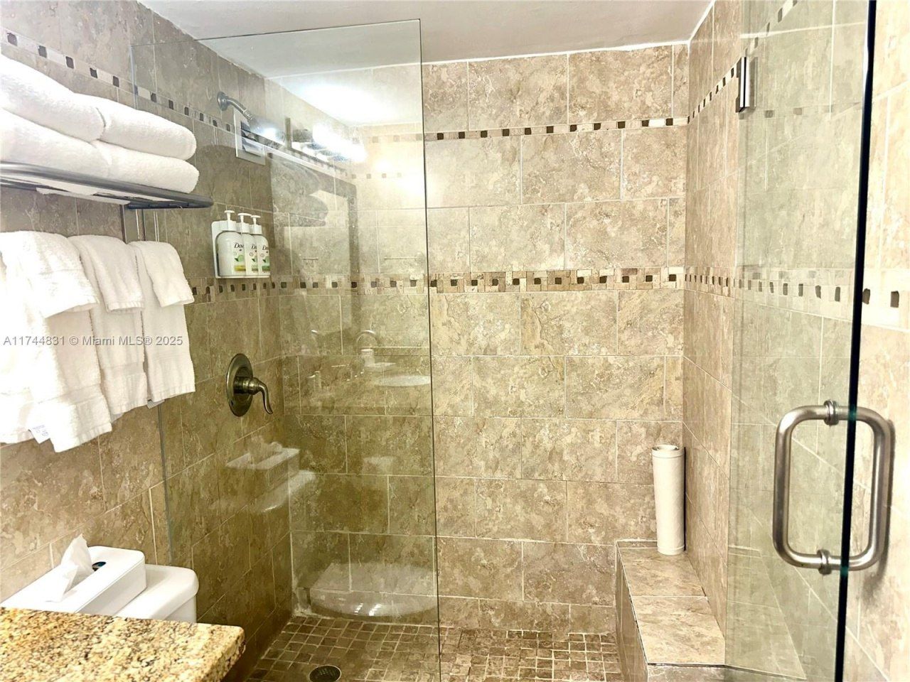 19201 Collins Ave, Unit 435, Sunny Isles Beach, FL 33160 Photo