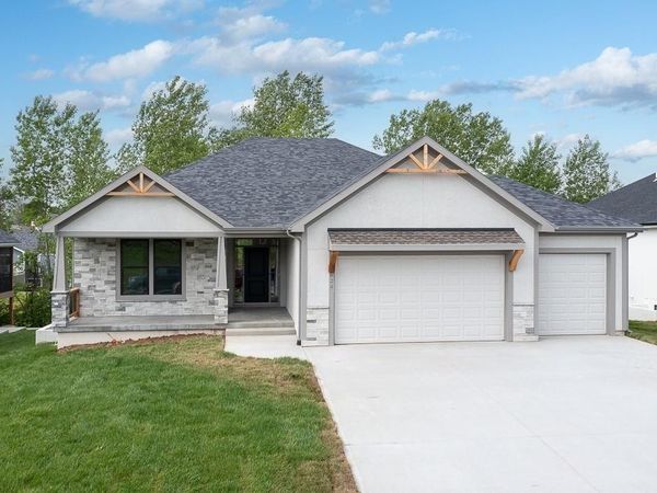 12921 Sloan Avenue, Kansas City, KS 66109