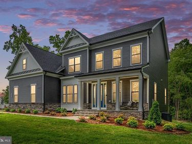 8601 ROSNI WAY, FREDERICKSBURG, VA 22407