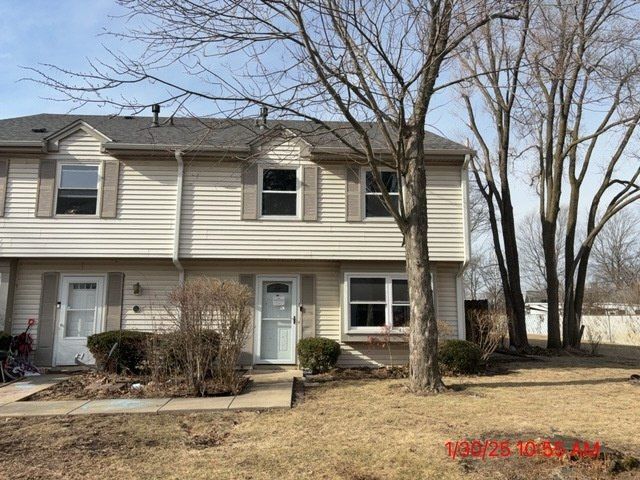 10 Fernwood Drive, Unit L, Bolingbrook, IL 60440 Main Photo