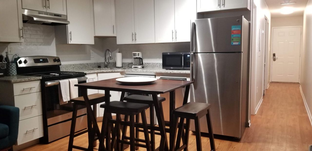 40 Bee Street Photo 1