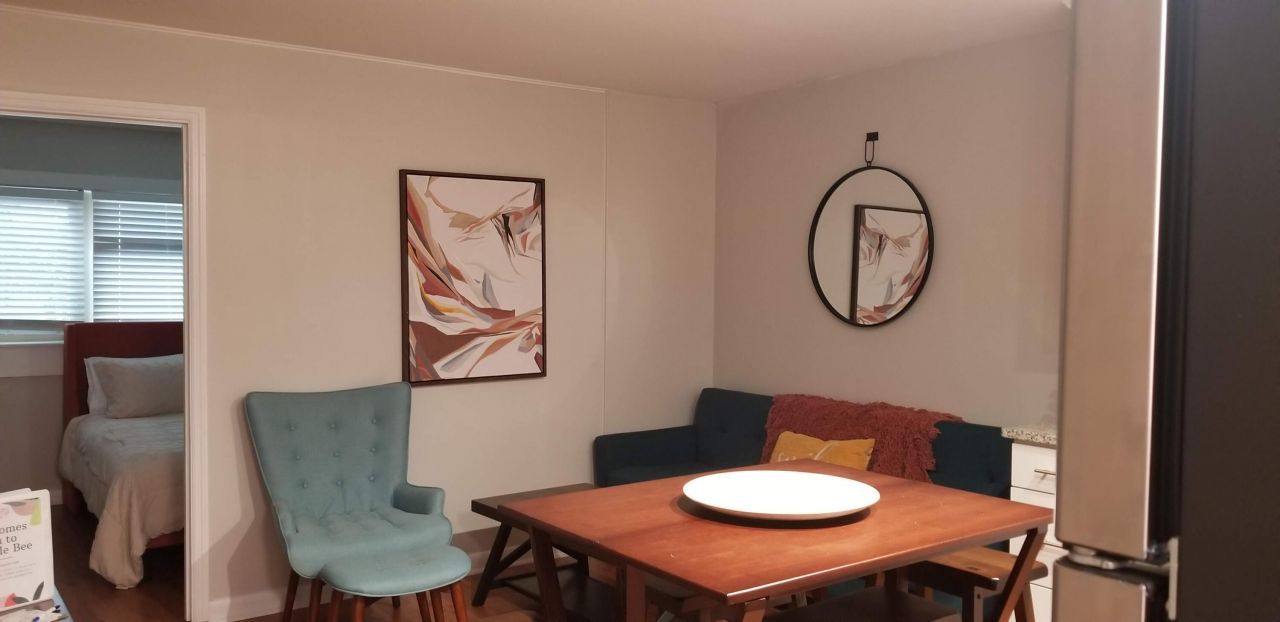 40 Bee Street Photo 2