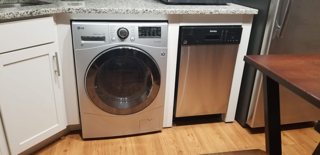 40 Bee Street Photo 31