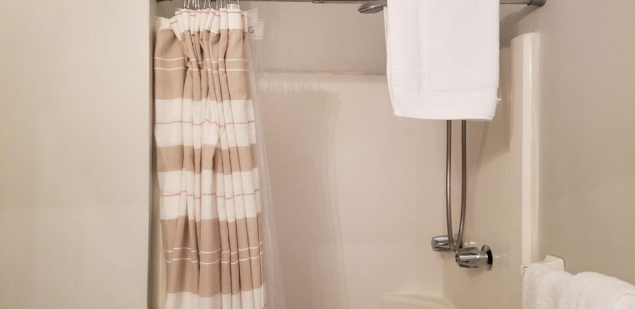 40 Bee Street Photo 32