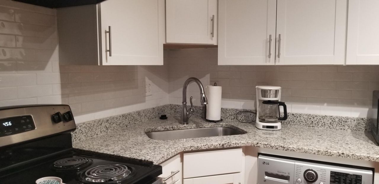 40 Bee Street Photo 4