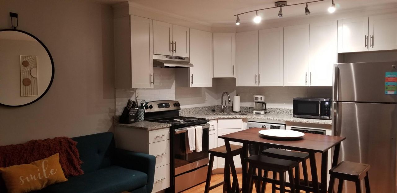 40 Bee Street Photo 5