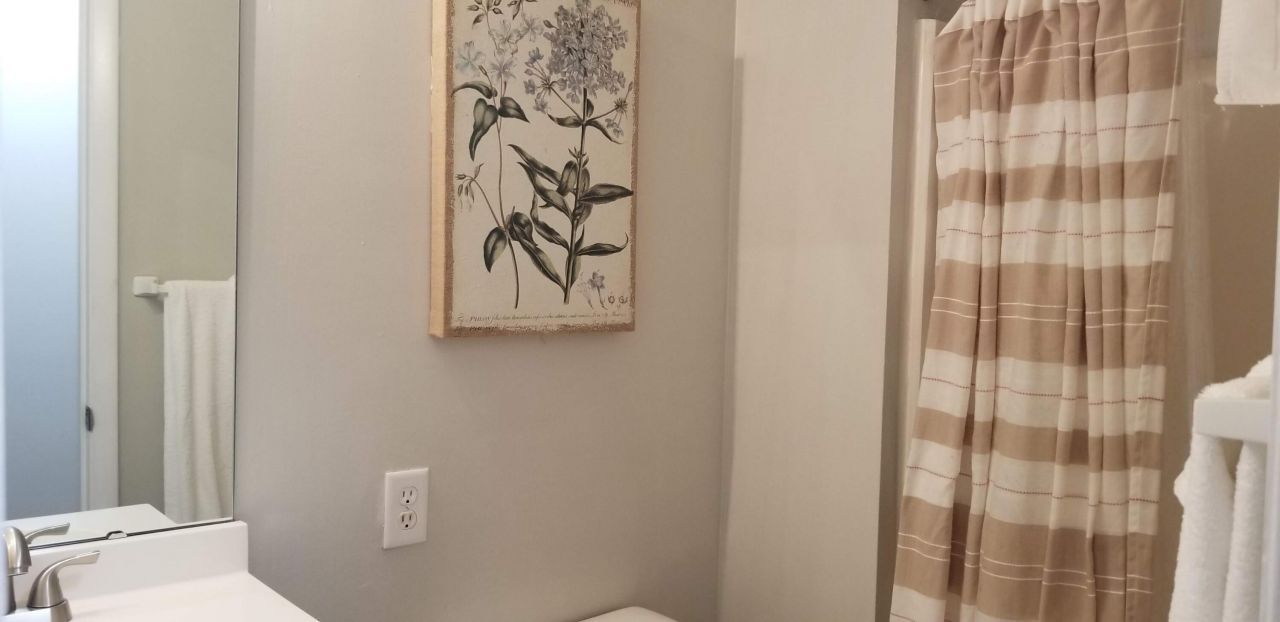 40 Bee Street Photo 8