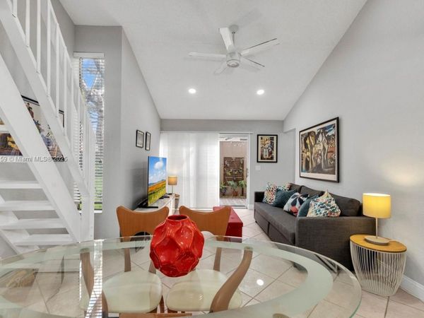 1161 NW 13th St, Unit 4, Boca Raton, FL 33486