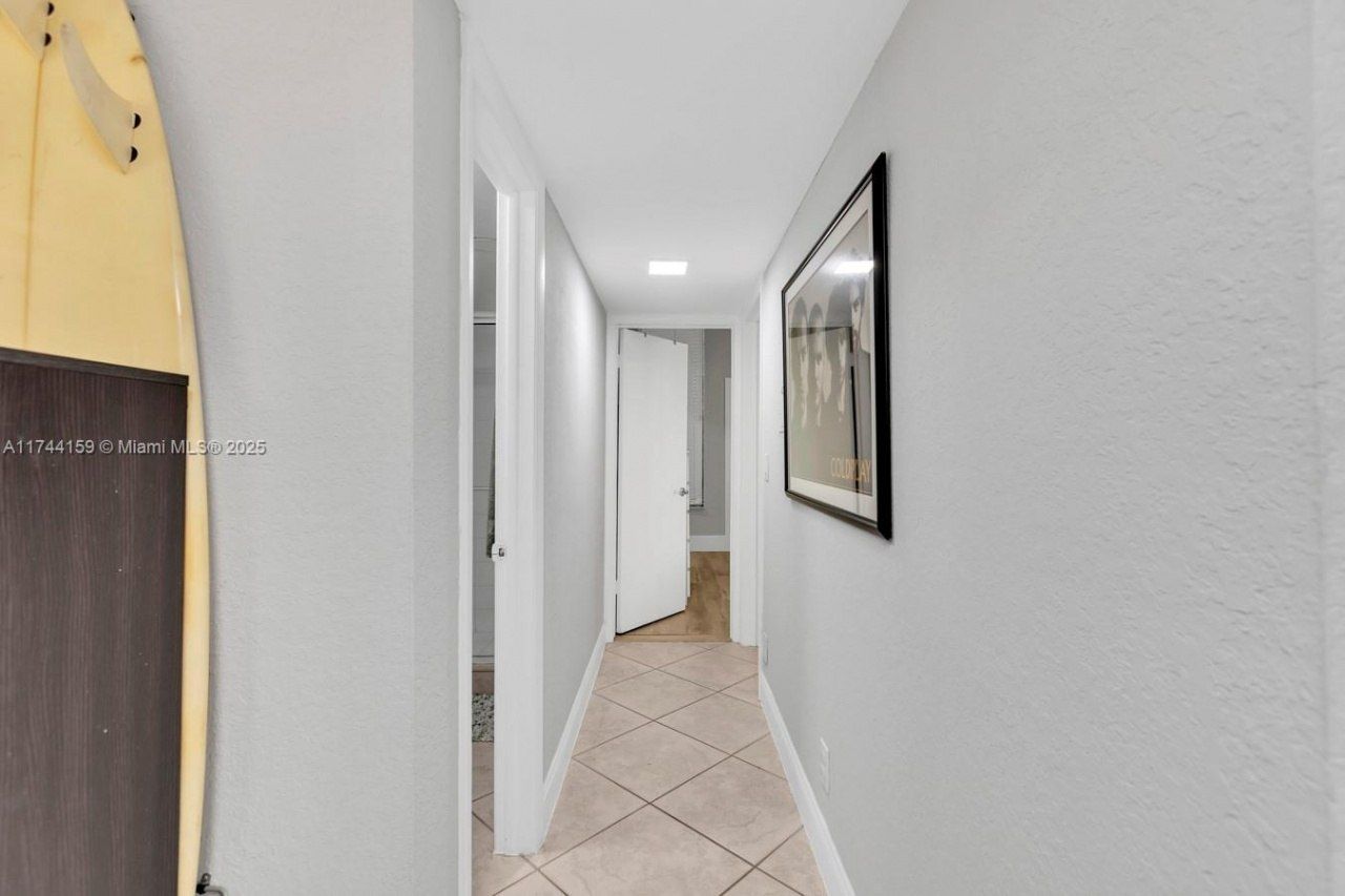 1161 NW 13th St, Unit 4, Boca Raton, FL 33486 Photo