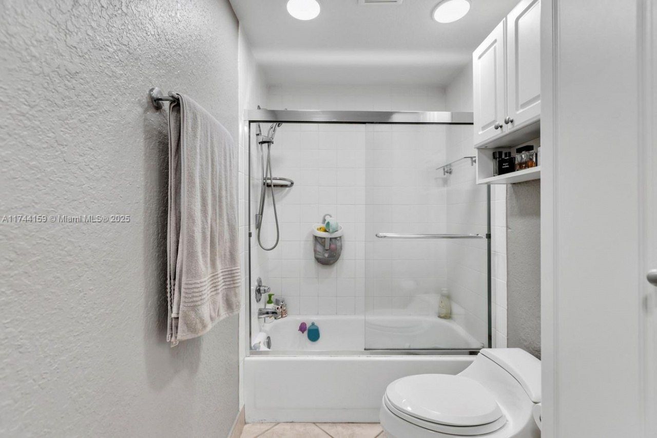 1161 NW 13th St, Unit 4, Boca Raton, FL 33486 Photo