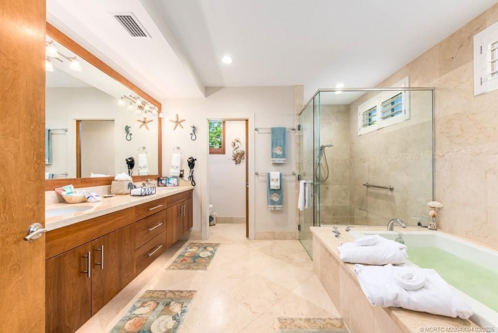 10330 S Ocean Drive, Hutchinson Island, FL 34957 Photo