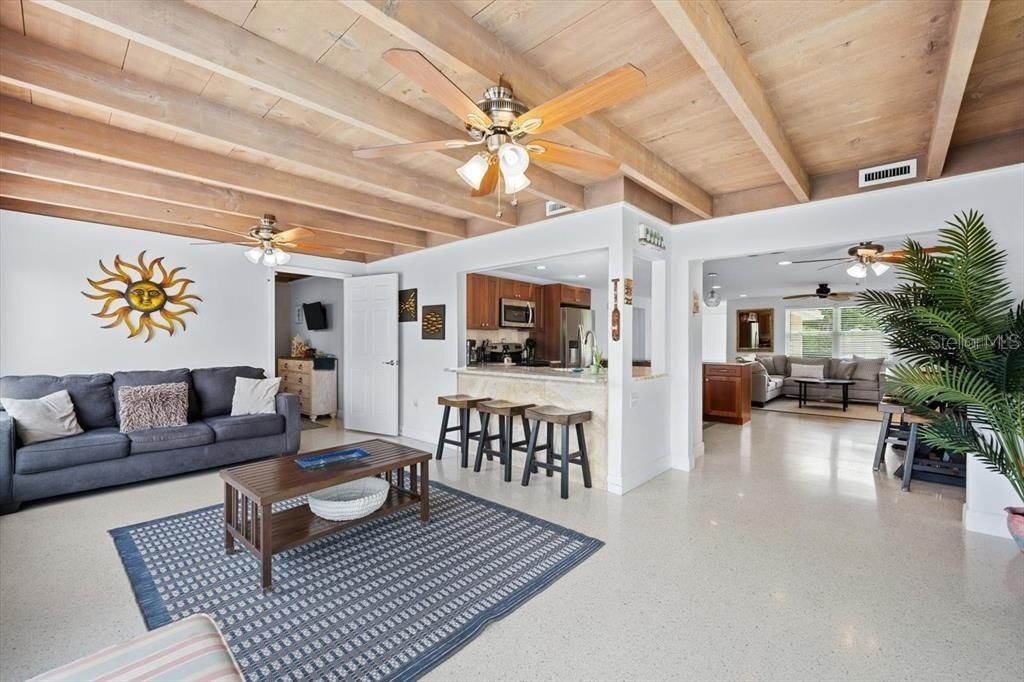 327 Avenida Milano, Sarasota, FL 34242 Photo