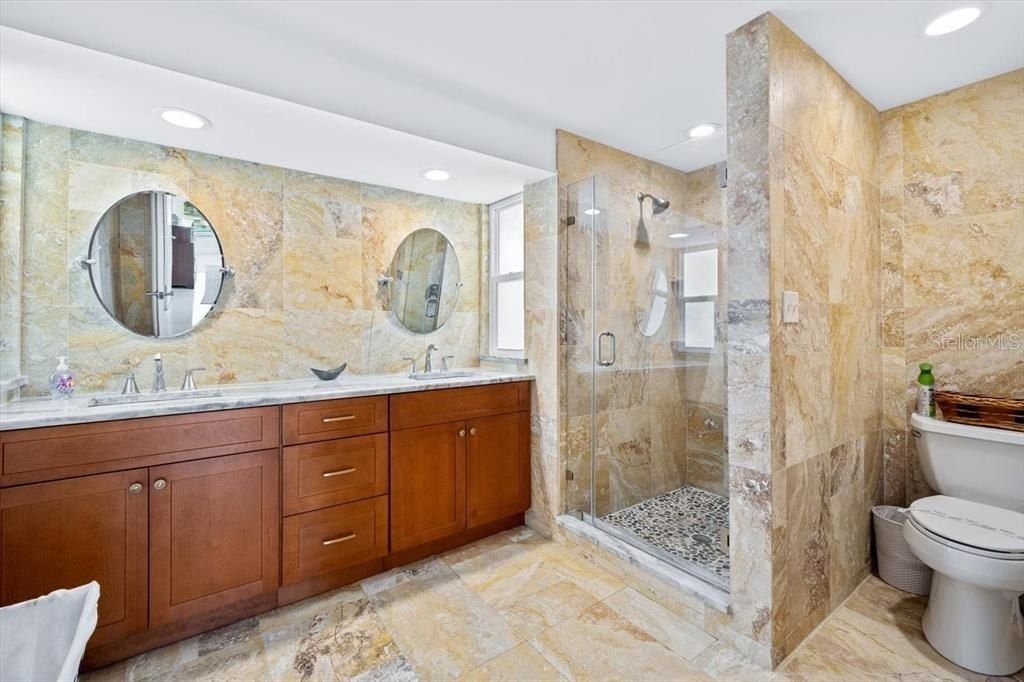 327 Avenida Milano, Sarasota, FL 34242 Photo