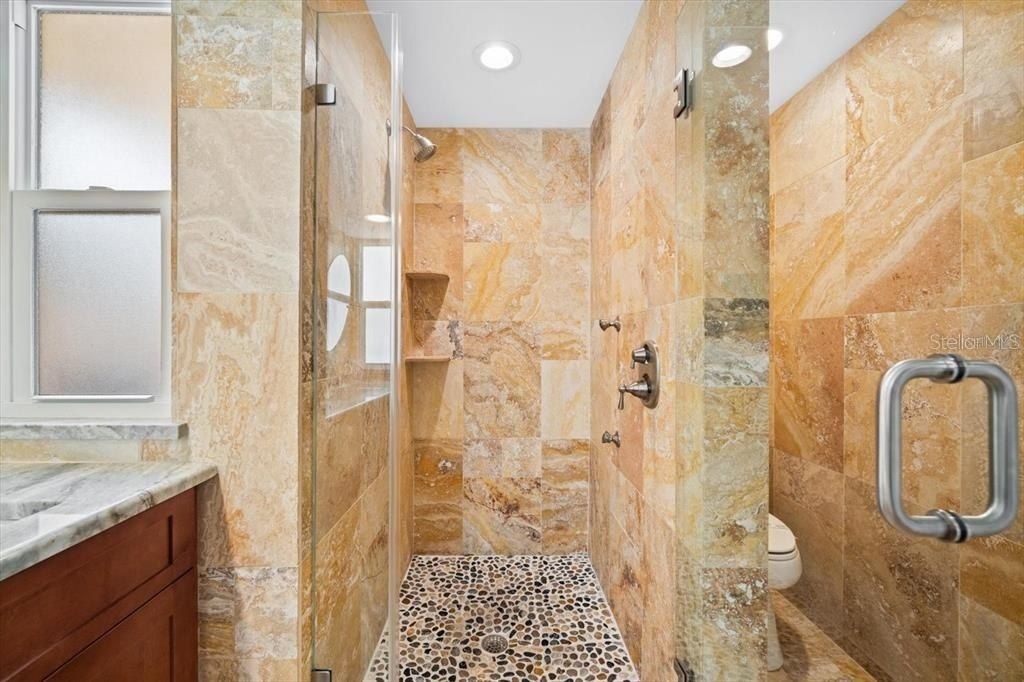 327 Avenida Milano, Sarasota, FL 34242 Photo