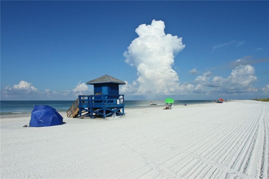 327 Avenida Milano, Sarasota, FL 34242 Photo