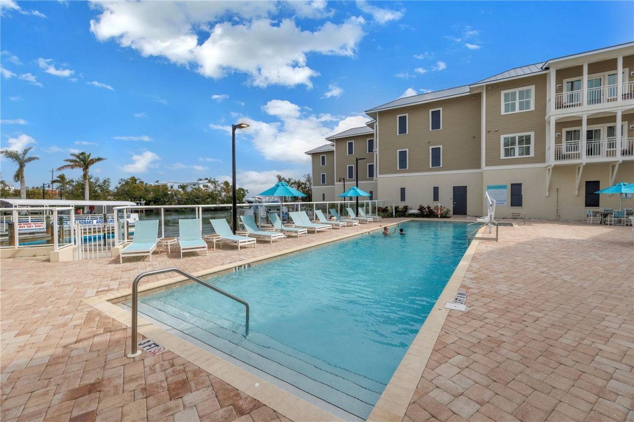 5325 Marina Drive, Unit 128, Bradenton Beach, FL 34217 Photo