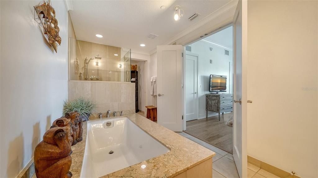 6512 Midnight Pass Road, Unit 206, Sarasota, FL 34242 Photo