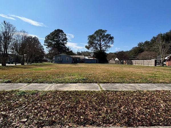 24026 Baist St, Plaquemine, LA 70764