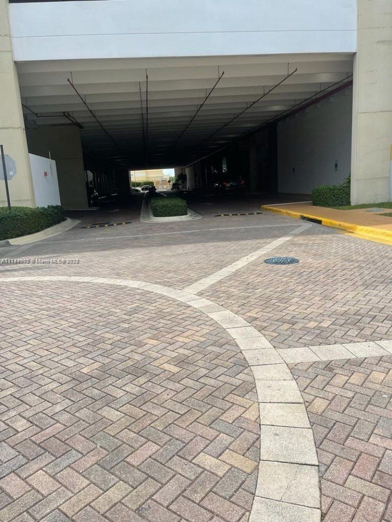 1755 E Hallandale Beach Blvd, Unit MEZ7E, Hallandale Beach, FL 33009 Photo