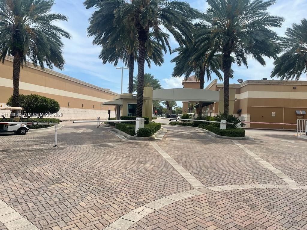 1755 E Hallandale Beach Blvd, Unit MEZ7E, Hallandale Beach, FL 33009 Photo