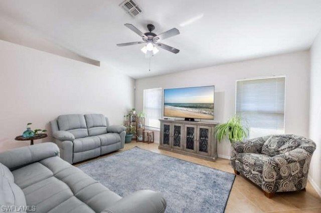 1914 NE 34th St, Cape Coral, FL 33909 Photo