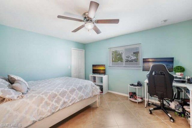 1914 NE 34th St, Cape Coral, FL 33909 Photo