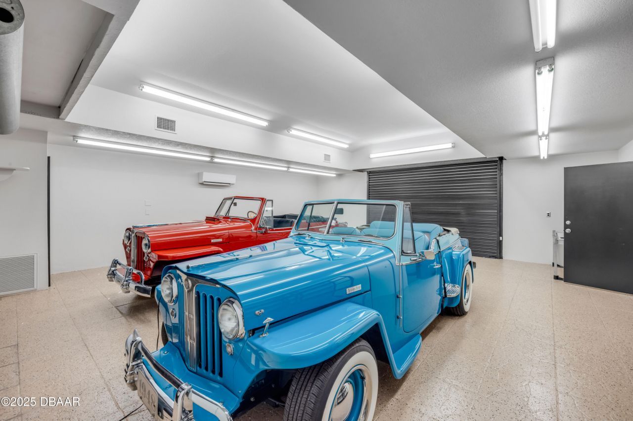 208 Magnolia Street, New Smyrna Beach, FL 32168 Photo