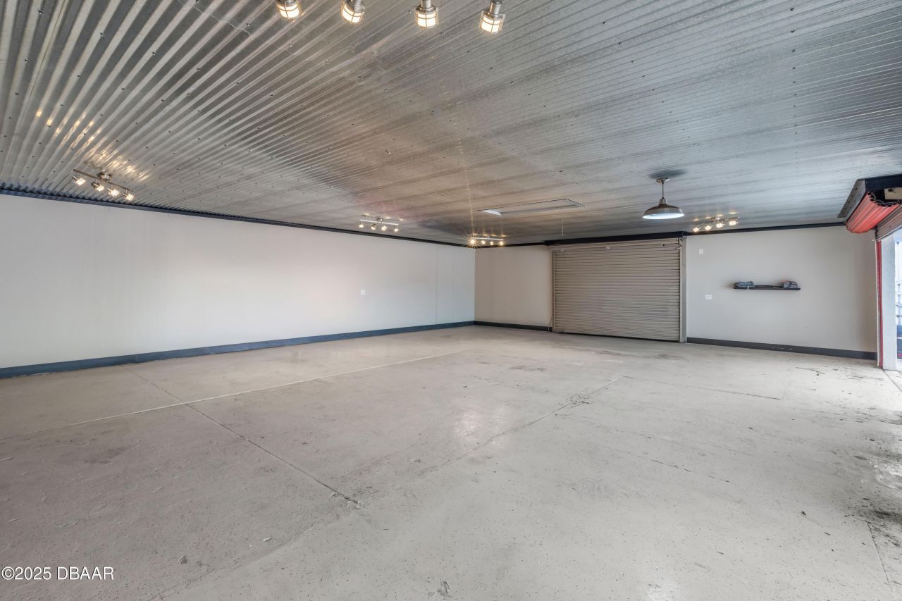 208 Magnolia Street, New Smyrna Beach, FL 32168 Photo