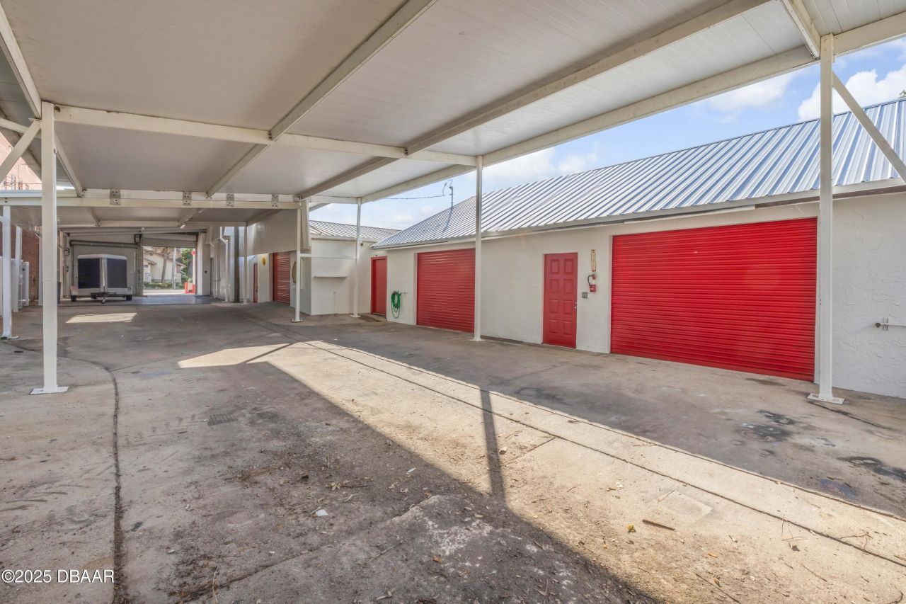 208 Magnolia Street, New Smyrna Beach, FL 32168 Photo