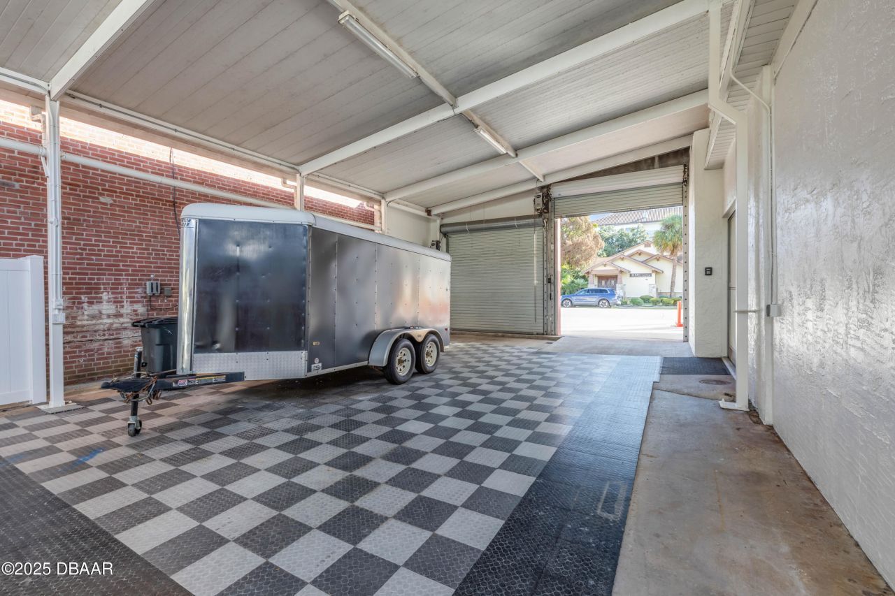 208 Magnolia Street, New Smyrna Beach, FL 32168 Photo