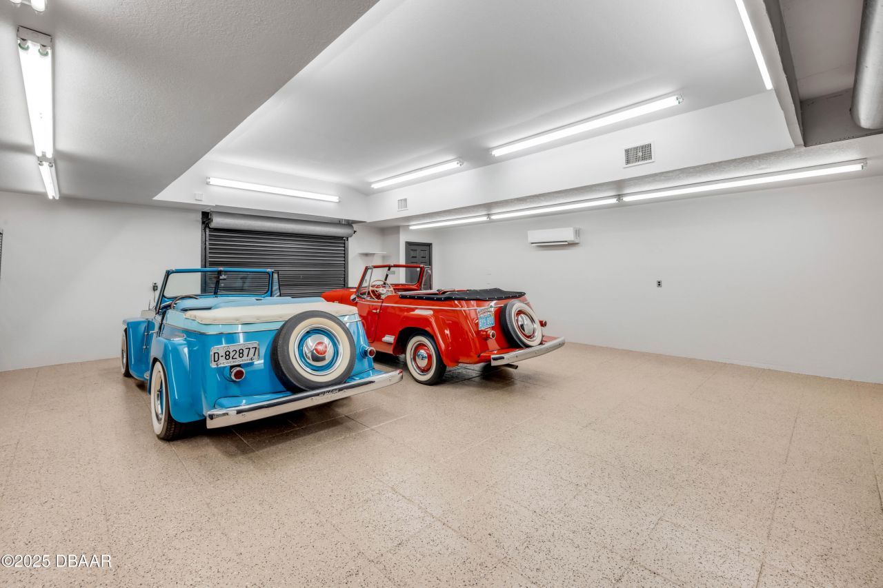 208 Magnolia Street, New Smyrna Beach, FL 32168 Photo