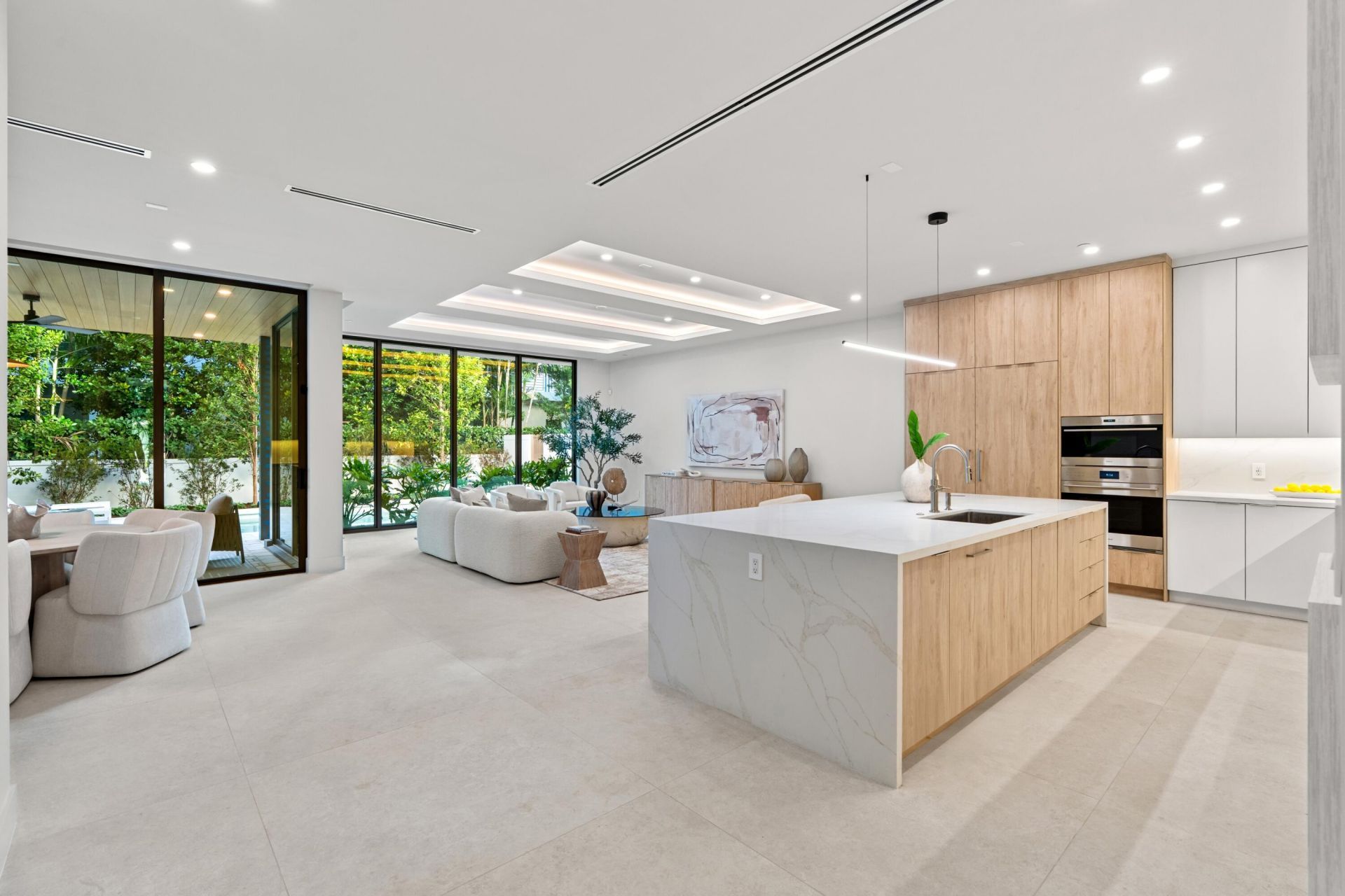 367 Venetian Drive, Delray Beach, FL 33483 Photo