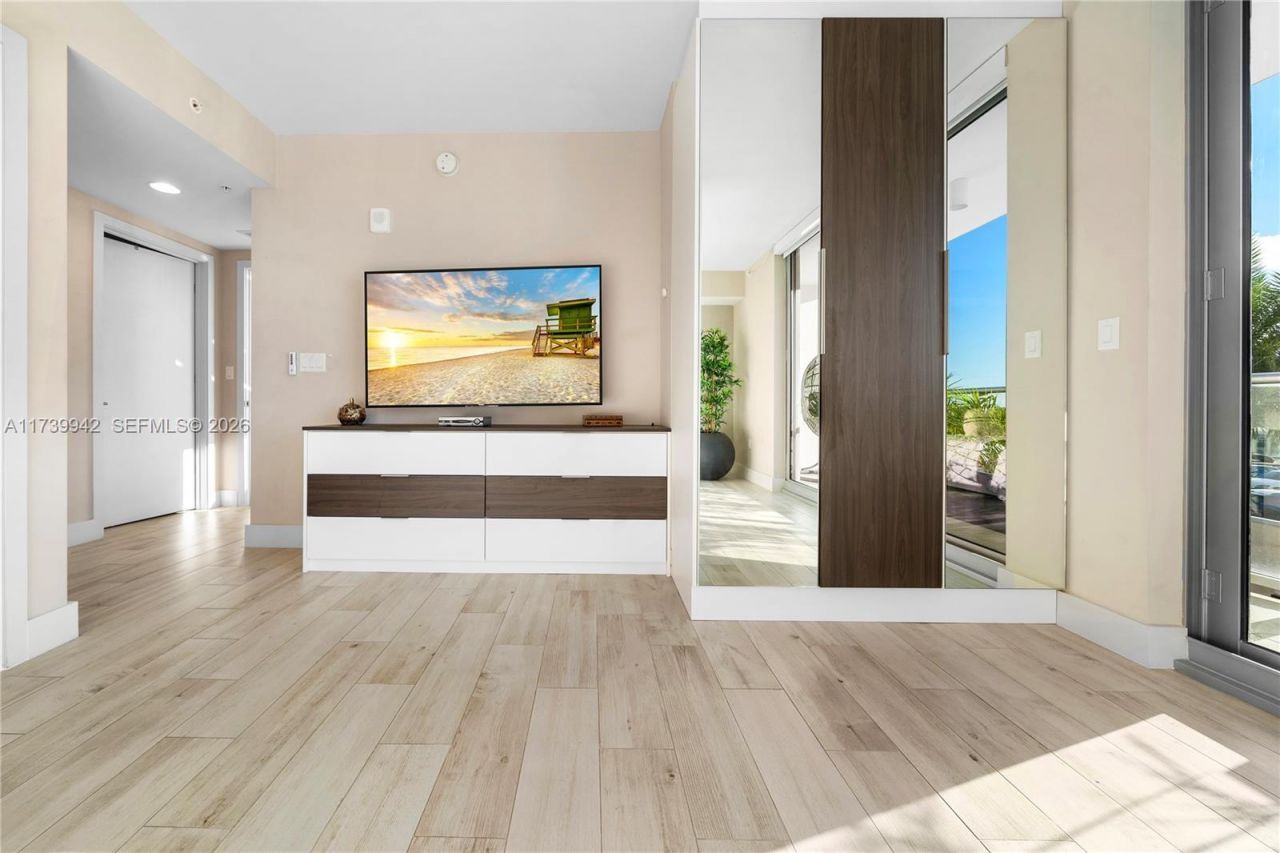 1180 N Federal Hwy, Unit 605, Fort Lauderdale, FL 33304 Photo