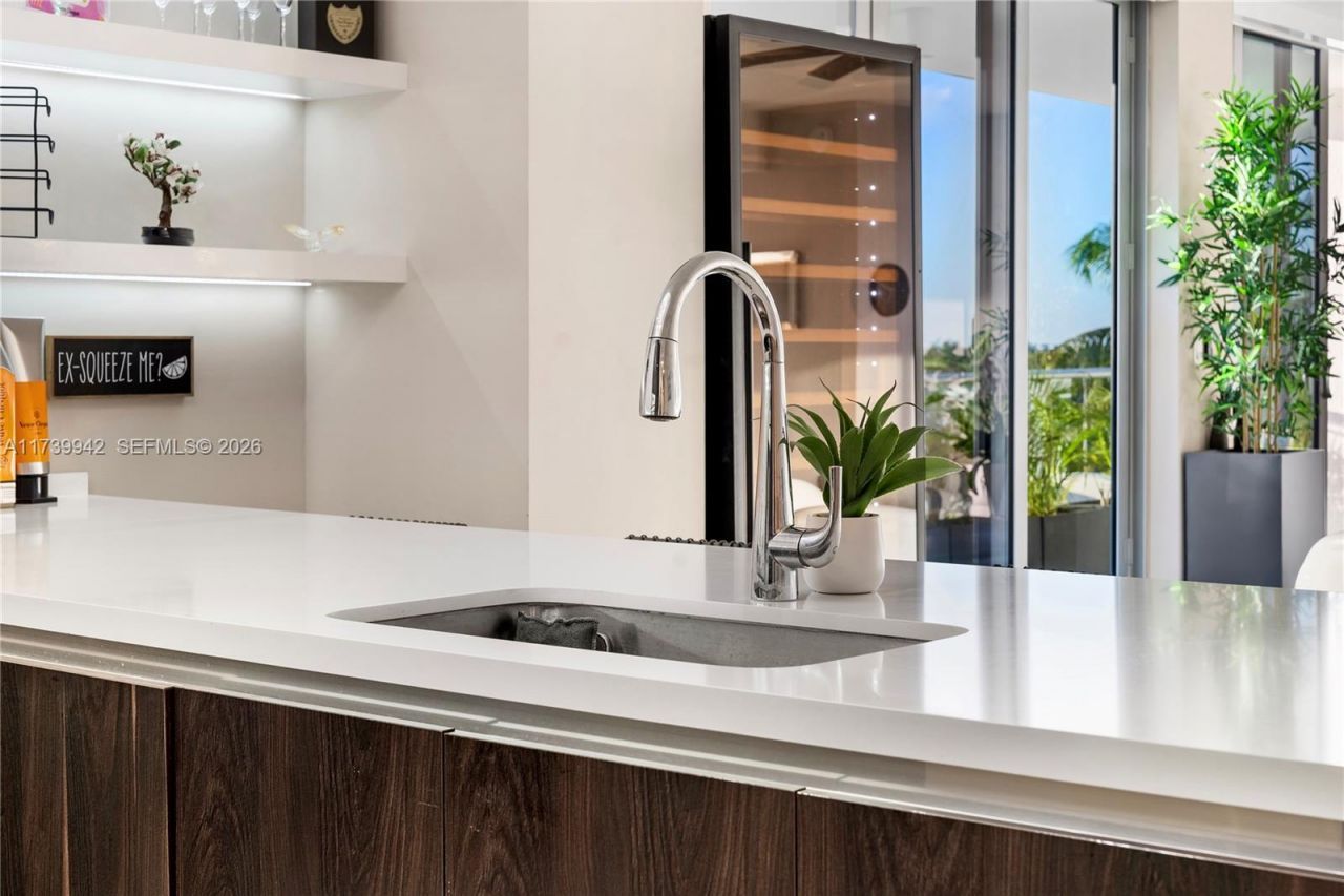 1180 N Federal Hwy, Unit 605, Fort Lauderdale, FL 33304 Photo