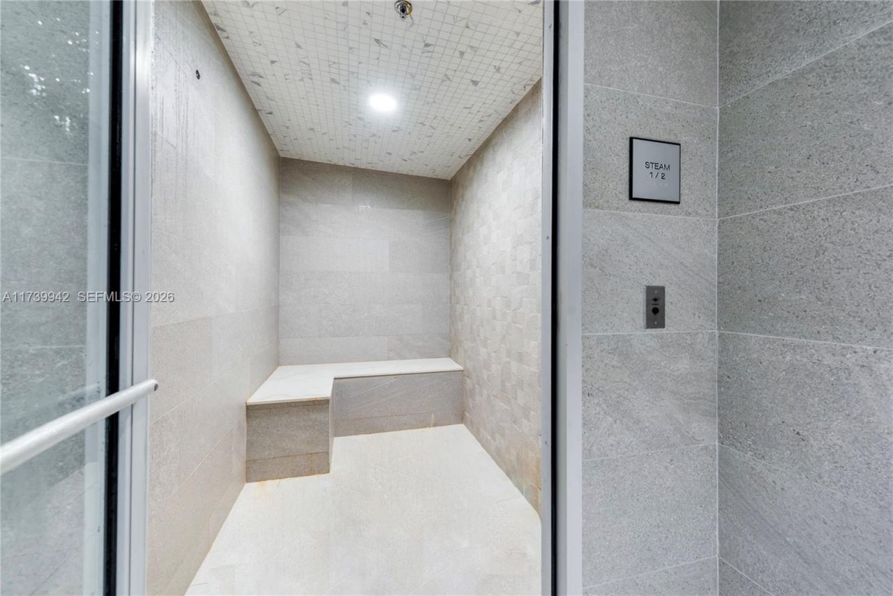 1180 N Federal Hwy, Unit 605, Fort Lauderdale, FL 33304 Photo