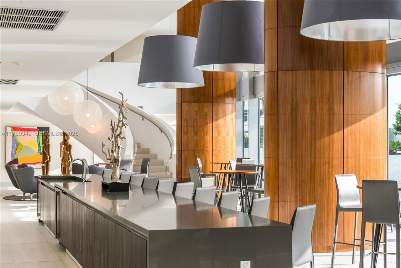 1180 N Federal Hwy, Unit 605, Fort Lauderdale, FL 33304 Photo