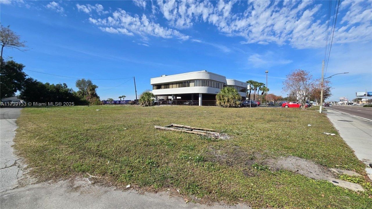 0 N Semoran Blvd N Semoran Blvd, Orlando, FL 32807 Photo