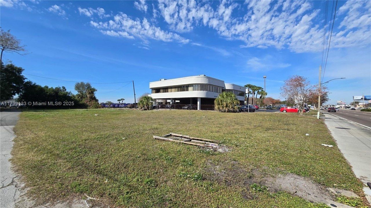 0 N Semoran Blvd N Semoran Blvd, Orlando, FL 32807 Photo