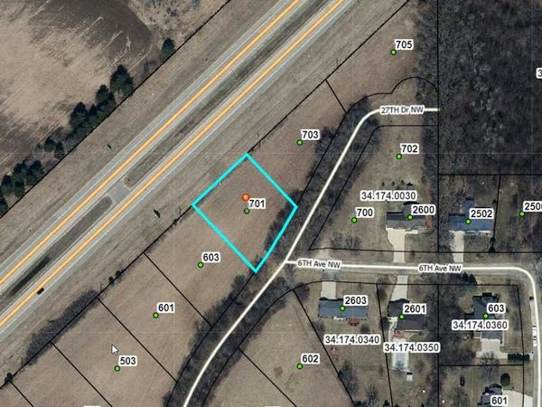 701 27th Drive NW, Austin, MN 55912