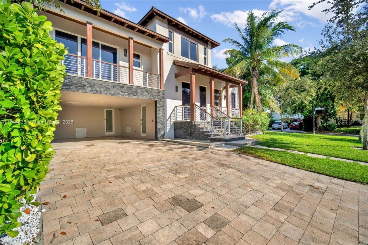 573 Warren Ln, Key Biscayne, FL 33149 Photo