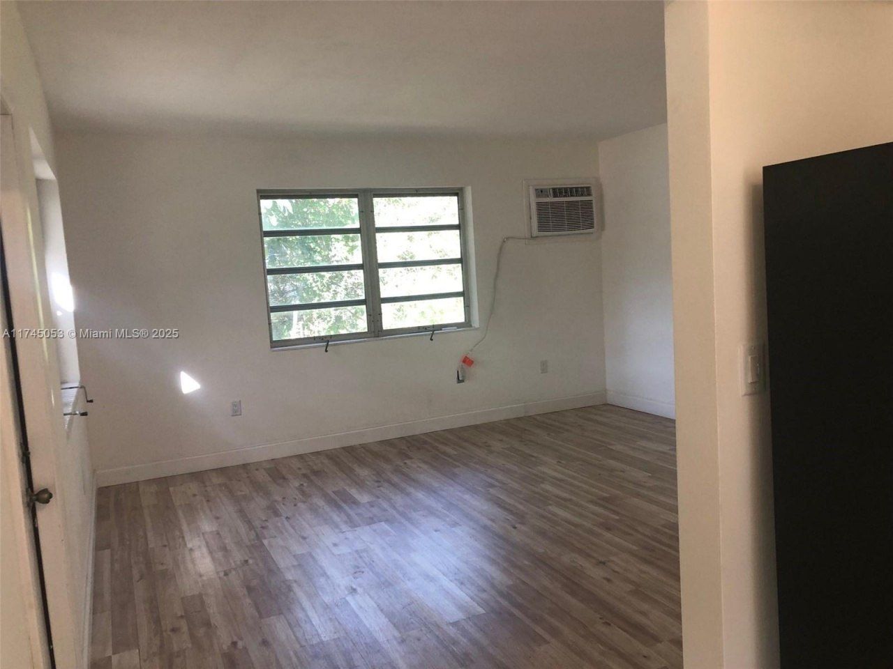 Please Call For Address, North Miami, FL 33161 Photo