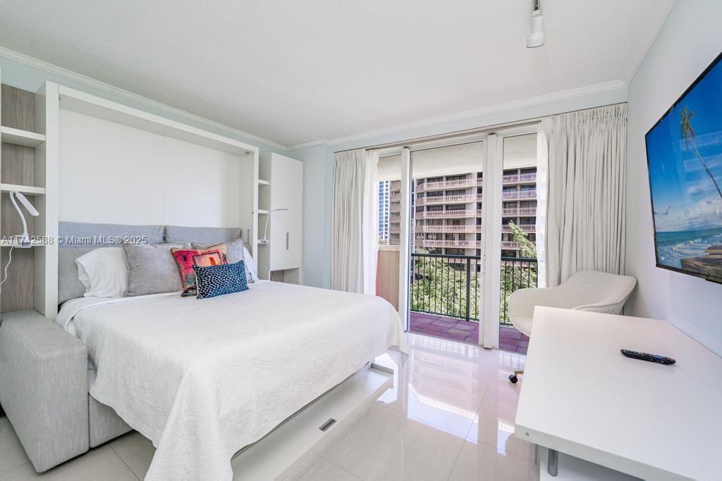 2951 S Bayshore Dr, Unit 907/909, Miami, FL 33133 Photo