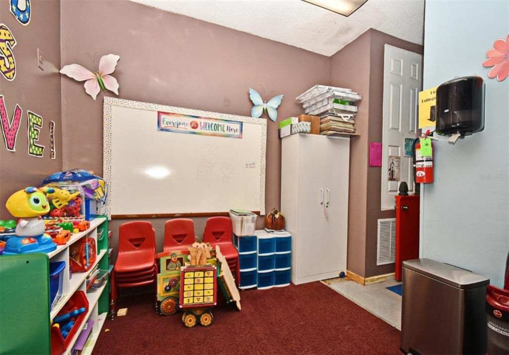 7651 Valencia College Lane, Orlando, FL 32807 Photo