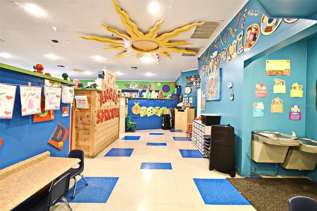 7651 Valencia College Lane, Orlando, FL 32807 Photo