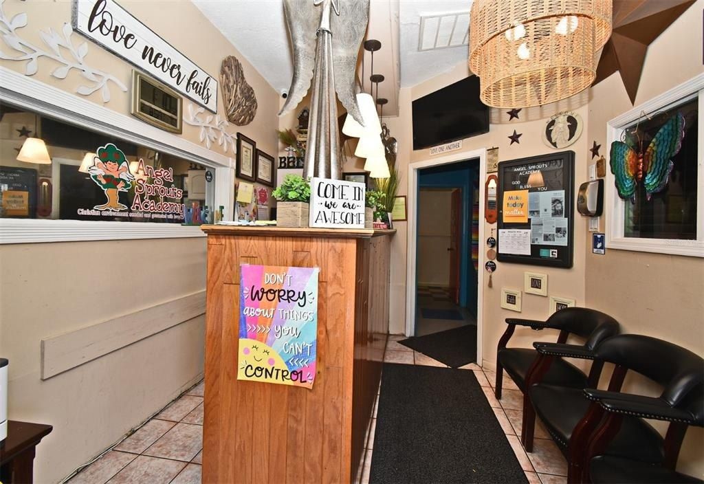 7651 Valencia College Lane, Orlando, FL 32807 Photo