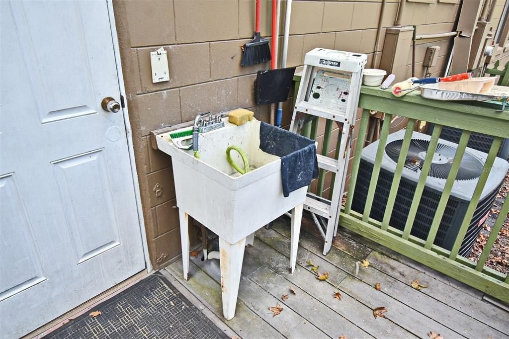 7651 Valencia College Lane, Orlando, FL 32807 Photo