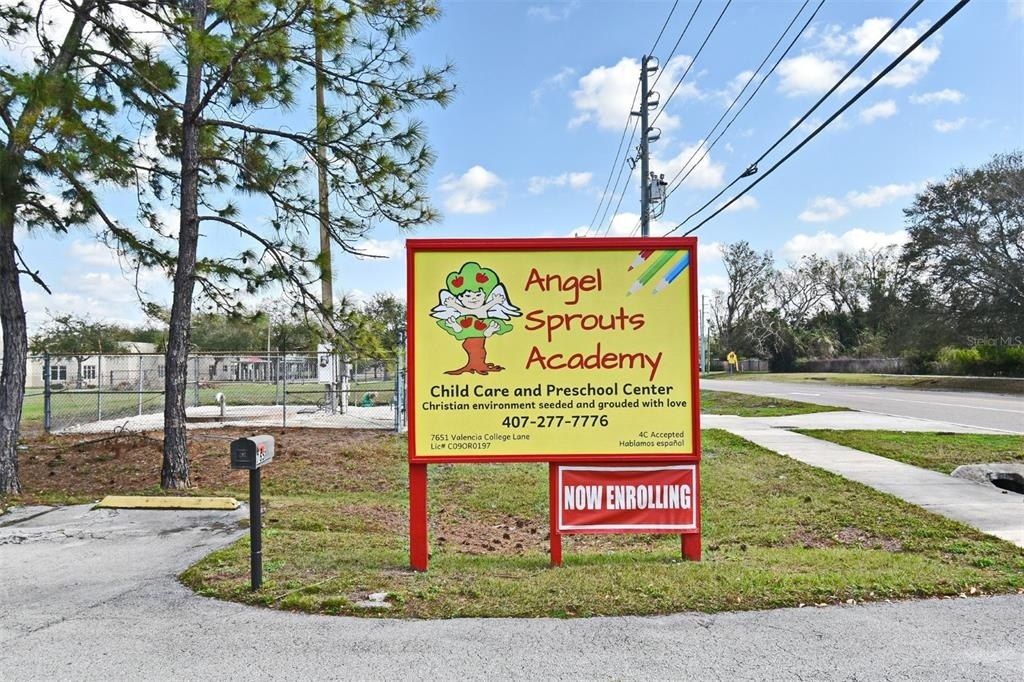 7651 Valencia College Lane, Orlando, FL 32807 Photo