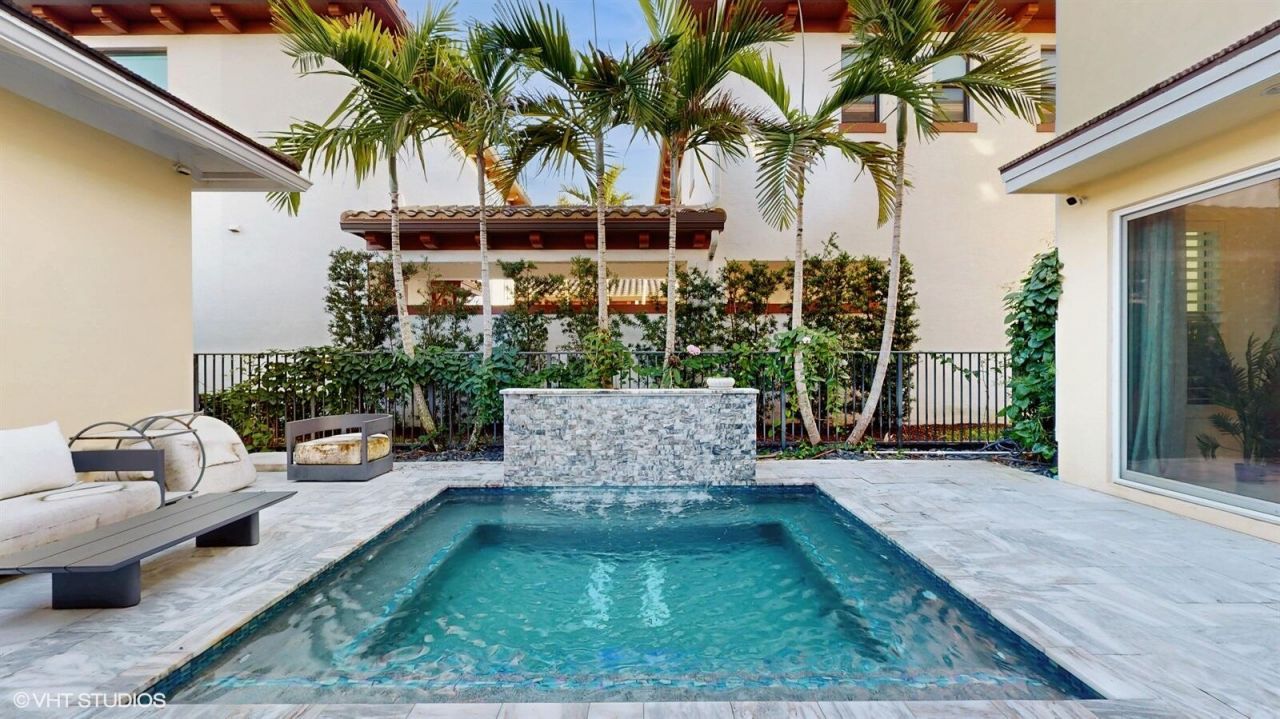 2098 Dickens Terrace, Palm Beach Gardens, FL 33418 Photo