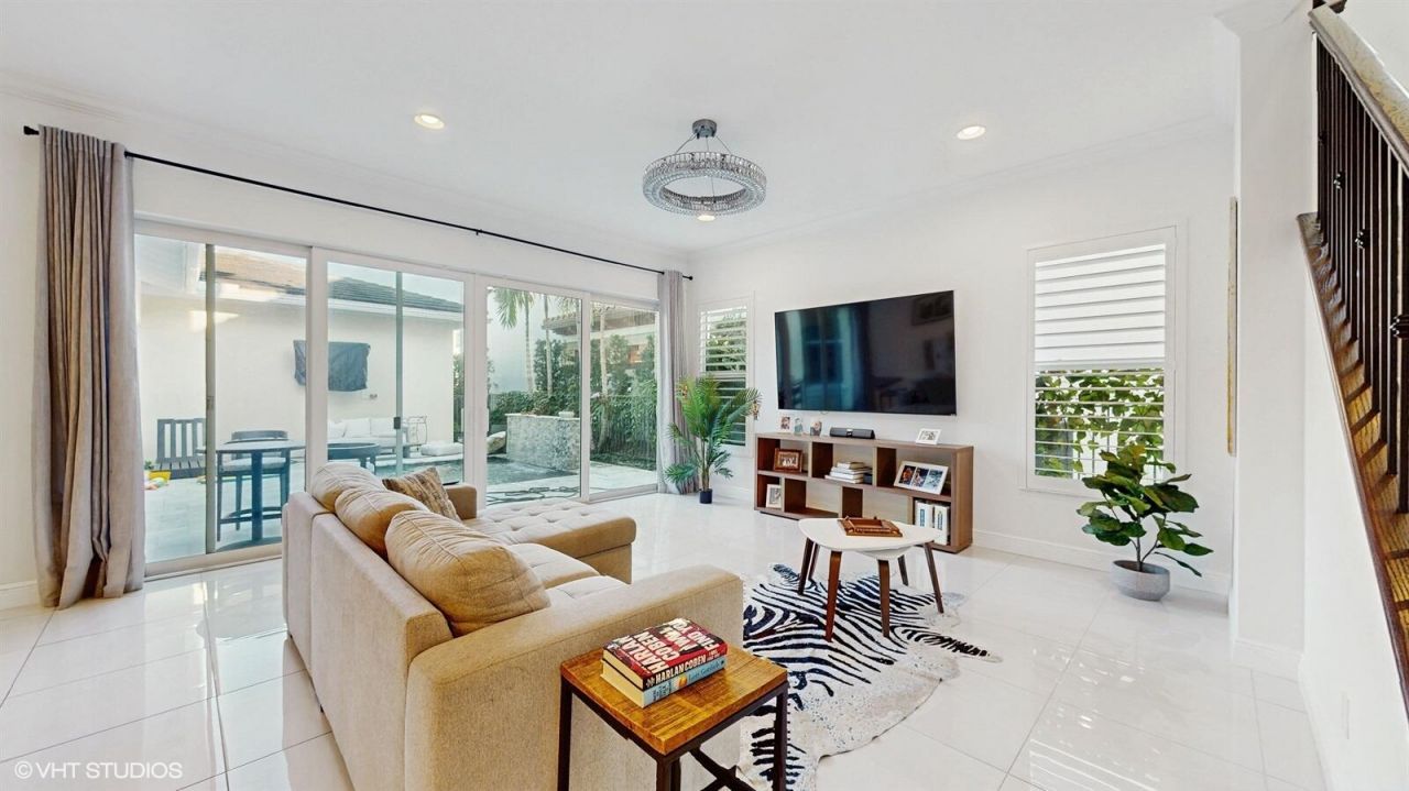 2098 Dickens Terrace, Palm Beach Gardens, FL 33418 Photo